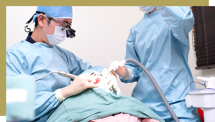 サージカルガイドを用いた正確で安全なインプラント手術